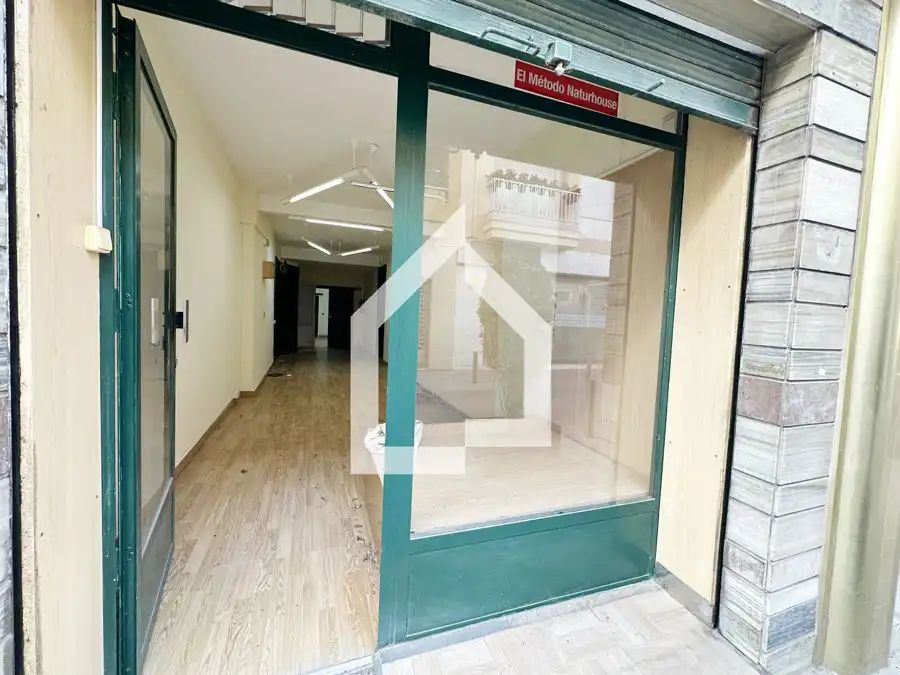 Local en venta en San Vicente del Raspeig / Sant Vicent del Raspeig con Parquet