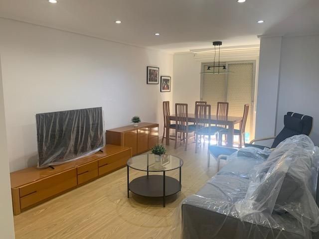 Sala d'estar de Pis de lloguer en Elche / Elx amb Balcó
