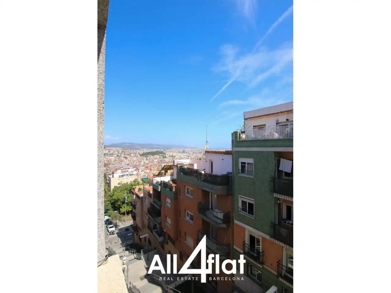 Exterior view of Flat for rent in Barcelona  with Heating, Parquet flooring and Alarm