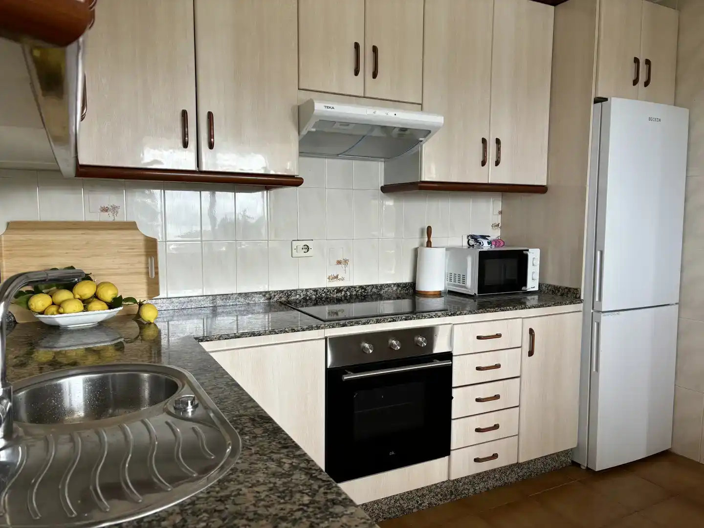 Kitchen of Houses for rent in Oleiros  with Private garden, Storage room and Furnished