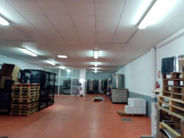 Nave industrial en Venta en Logroño - avenida de la Guardia en El Campillo - Norte