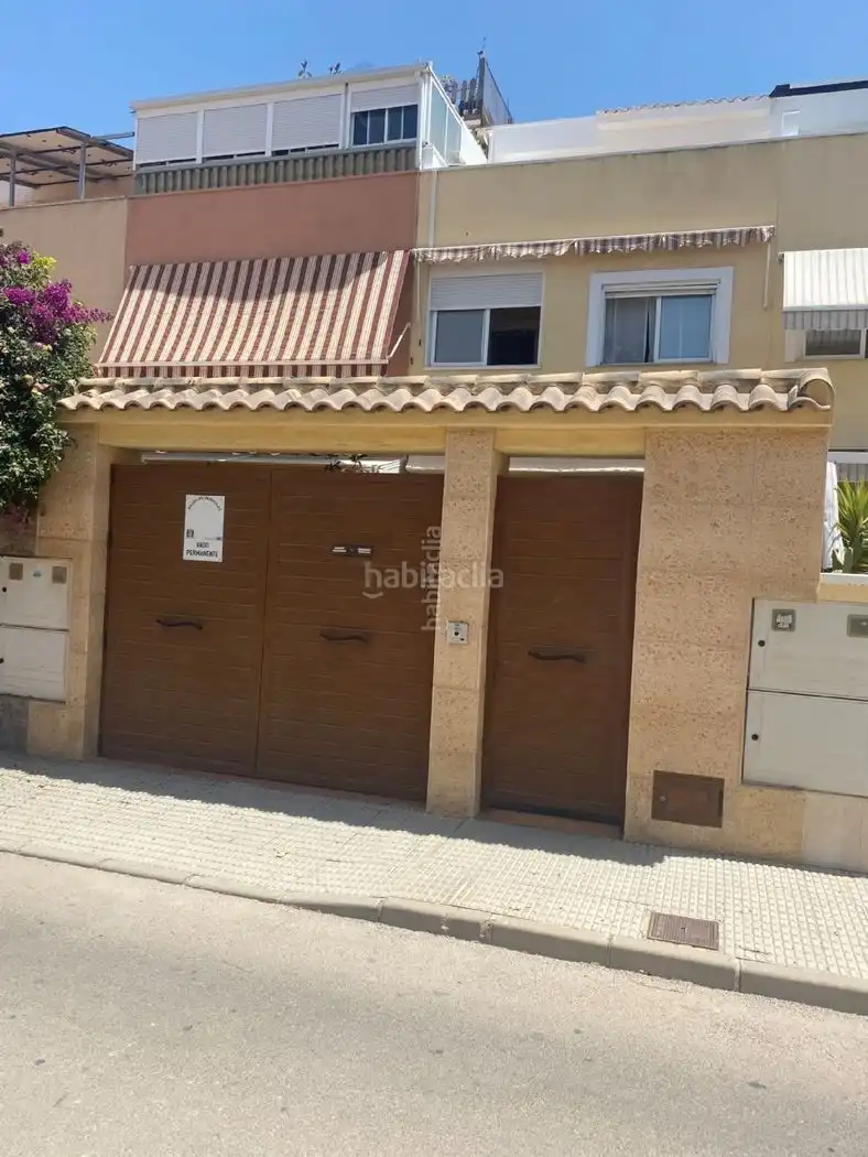 Dúplex de lloguer a Calle los Rosales 60, imagen 2