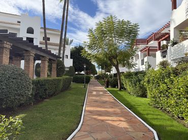 Piso con piscina en venta en Avenida Marqués del Duero 82