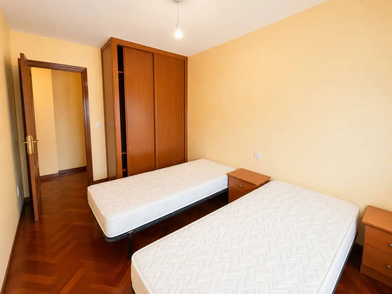 Schlafzimmer von Maisonette zum Verkauf in Miño mit Abstellraum