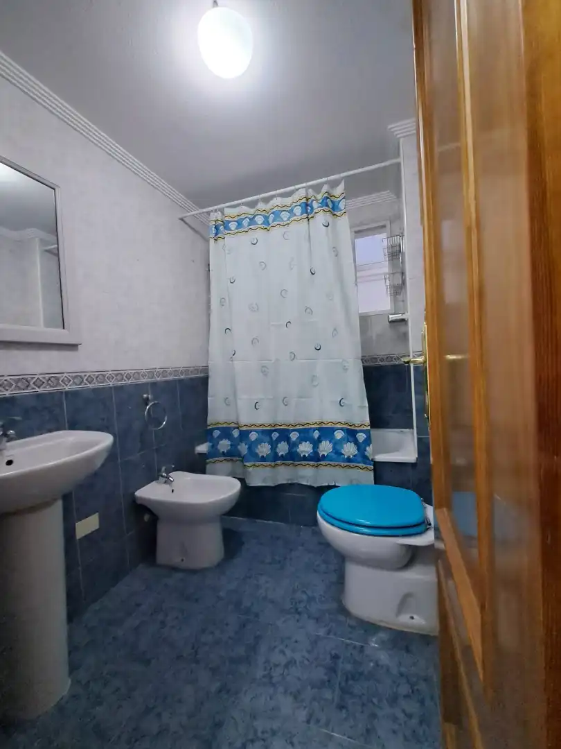 Bathroom of Flat for sale in Torrevieja  with Furnished