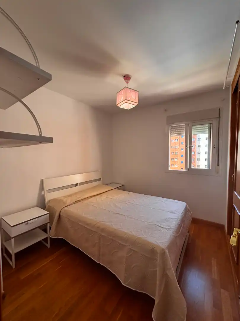 Bedroom of Flat for rent in Málaga  with Air Conditioner, Furnished and Pets allowed