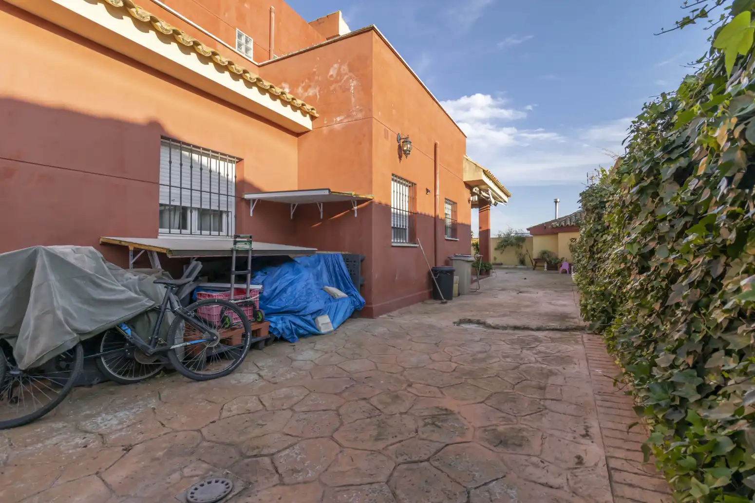 Jardí de Casa o xalet en venda en Alcalá de Guadaira amb Aire condicionat, Terrassa i Piscina