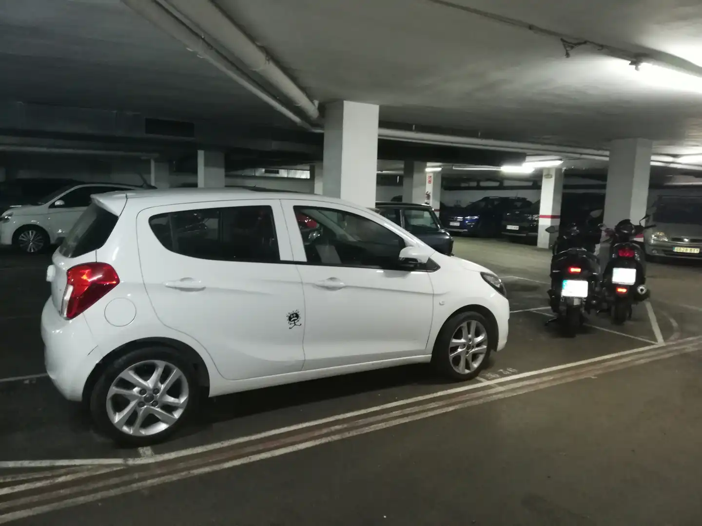 Aparcament de Garatge en venda en Badalona