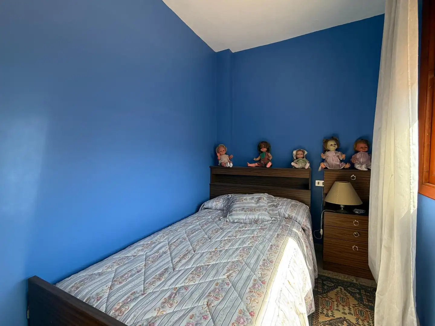 Dormitori de Casa o xalet en venda en Vigo  amb Terrassa i Balcó