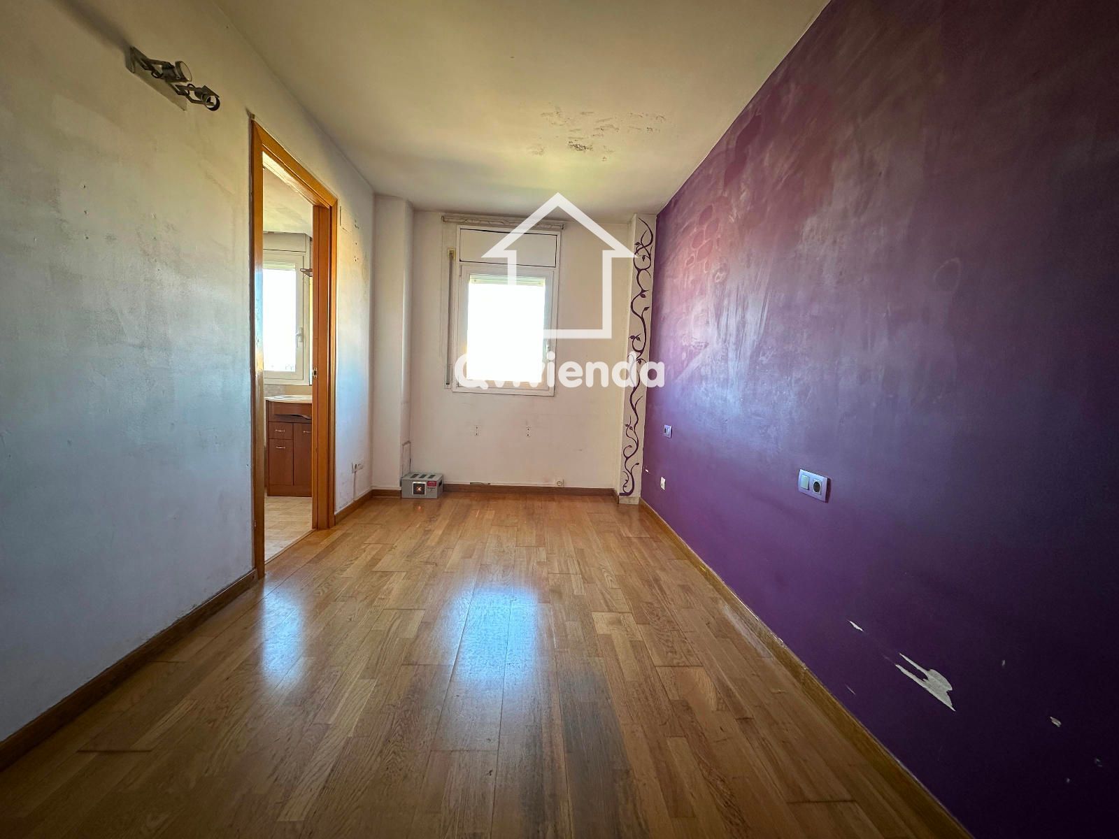 Dormitori de Pis en venda en Barberà del Vallès amb Aire condicionat, Calefacció i Terrassa