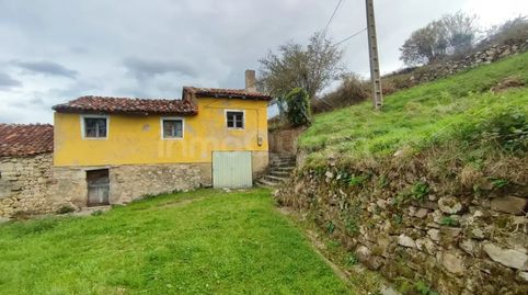 Foto 2 de Casa o xalet en venda a N/a, Belmonte de Miranda, Asturias