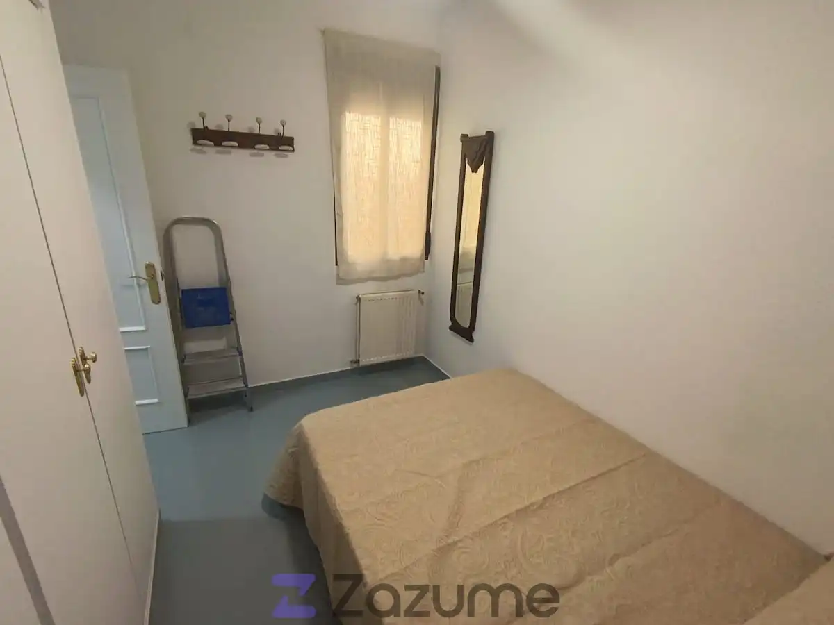 Bedroom of Flat for rent in Toledo  with Heating, Furnished and Oven