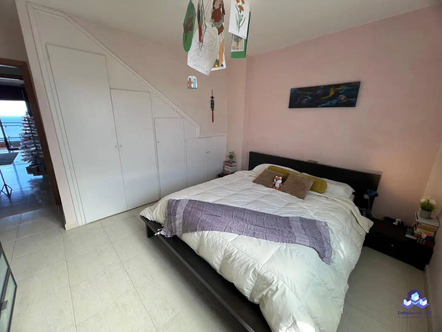 Dúplex en venda a Cataixa, Acorán