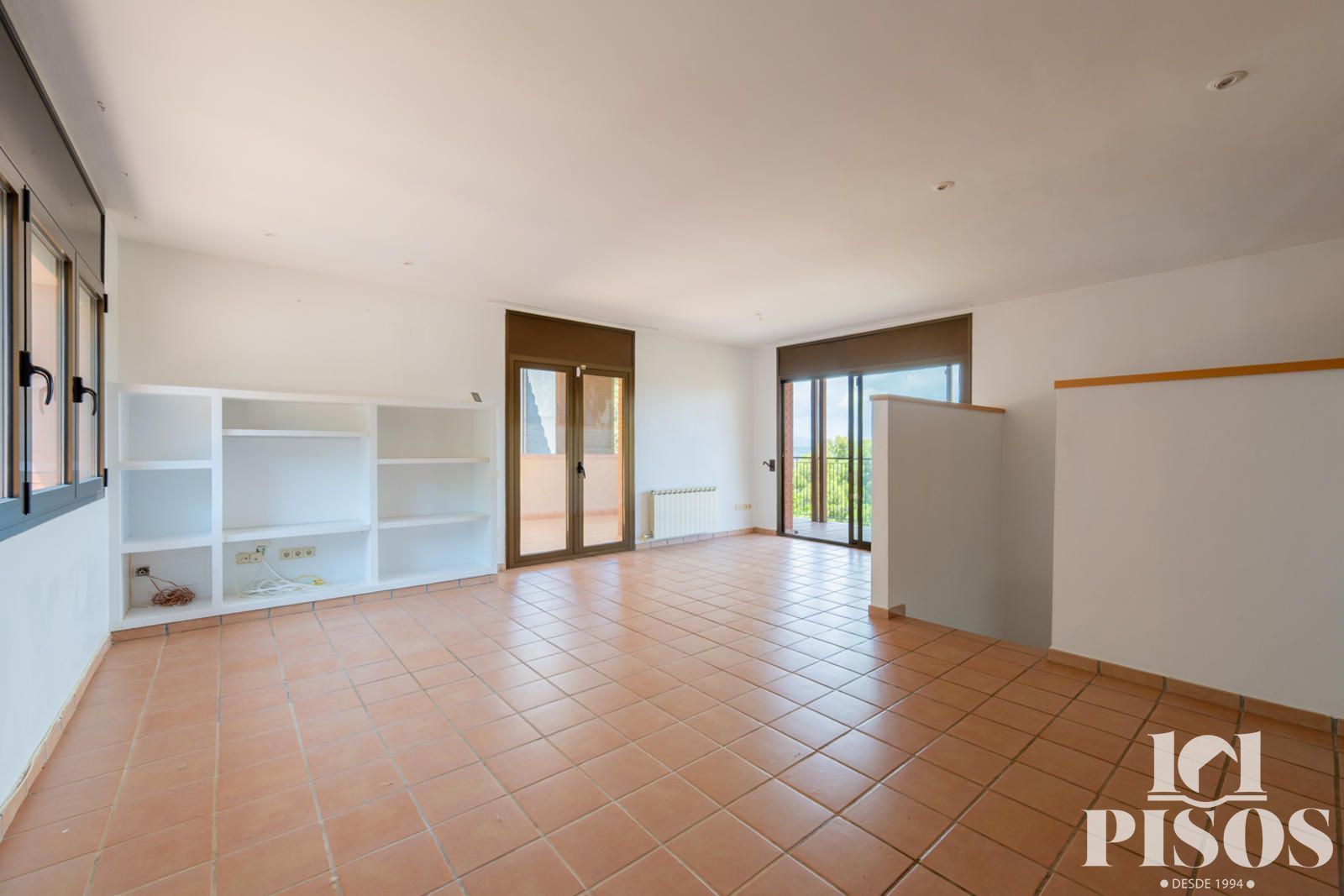 Living room of House or chalet for sale in Sant Cugat del Vallès  with Air Conditioner, Heating and Private garden