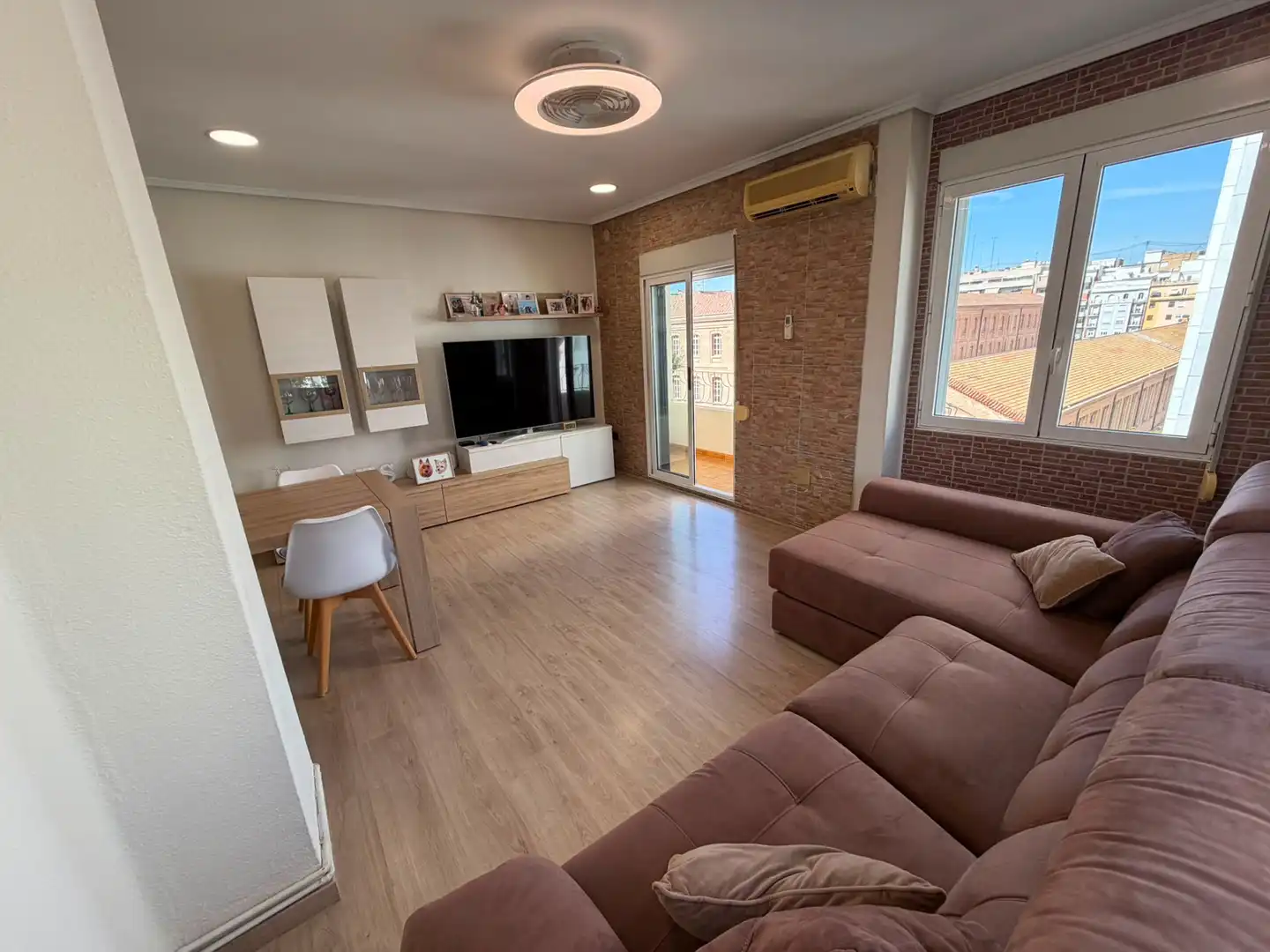 Piso con terraza en venta en Plaza del Valencia Club Futbol