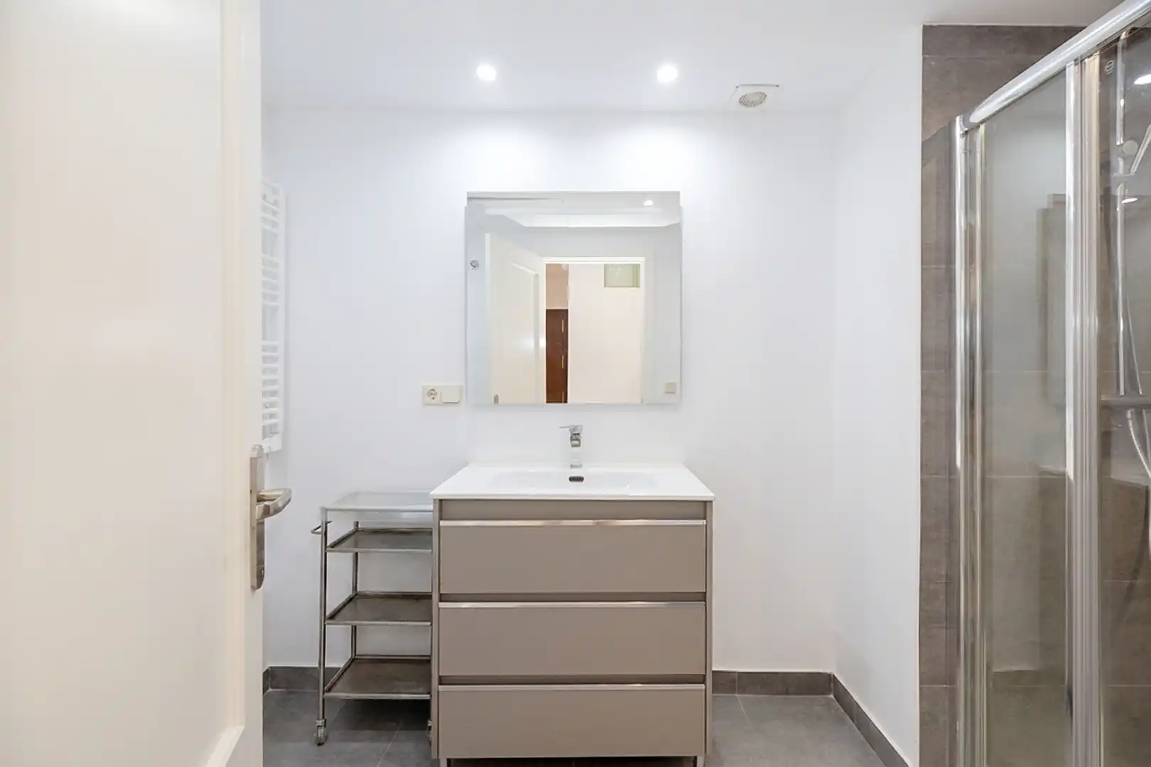 Baño de Piso en venta en Málaga con Aire acondicionado, Calefacción y Terraza