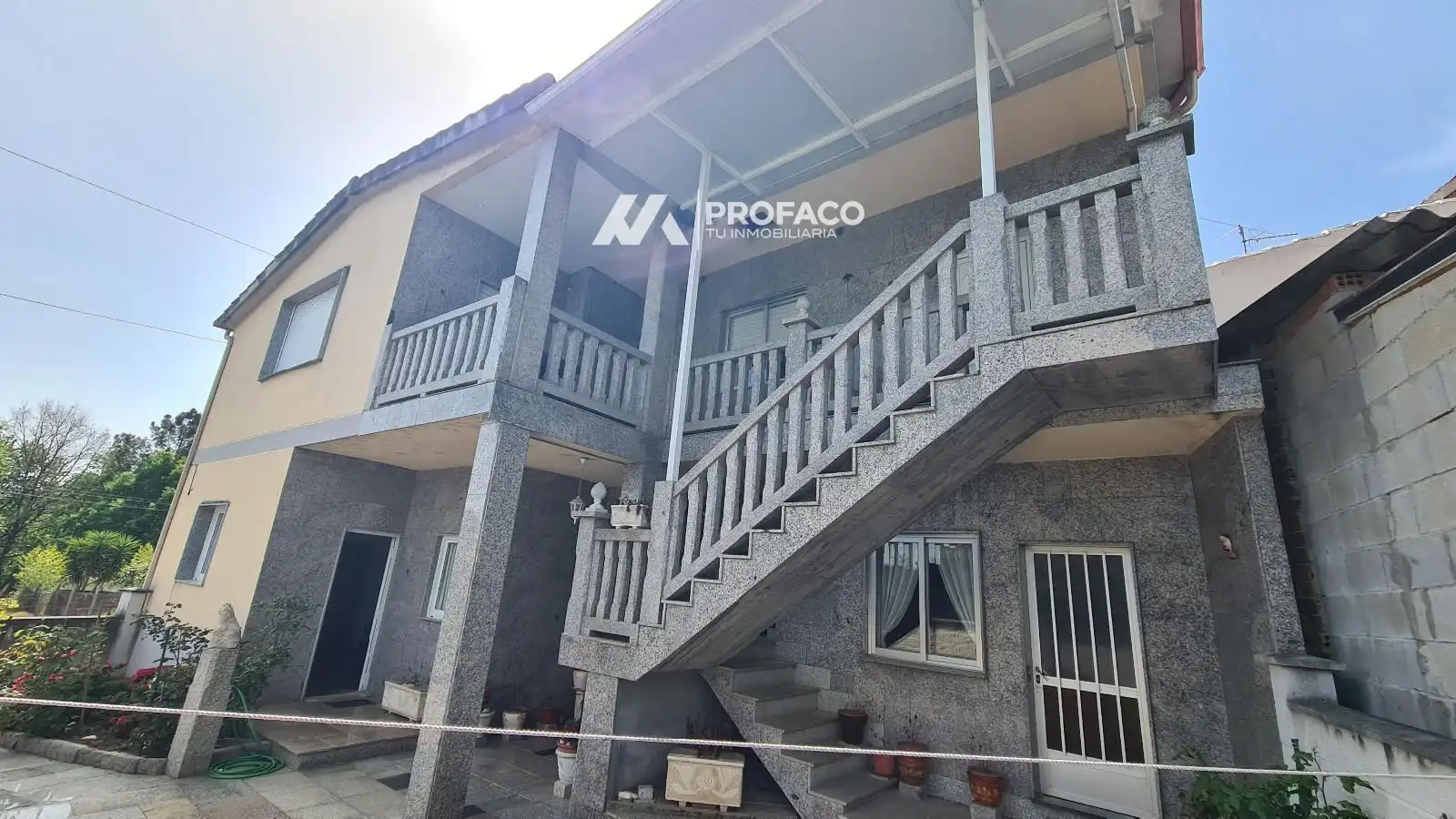 Vista exterior de Casa o chalet en venta en San Amaro con Amueblado