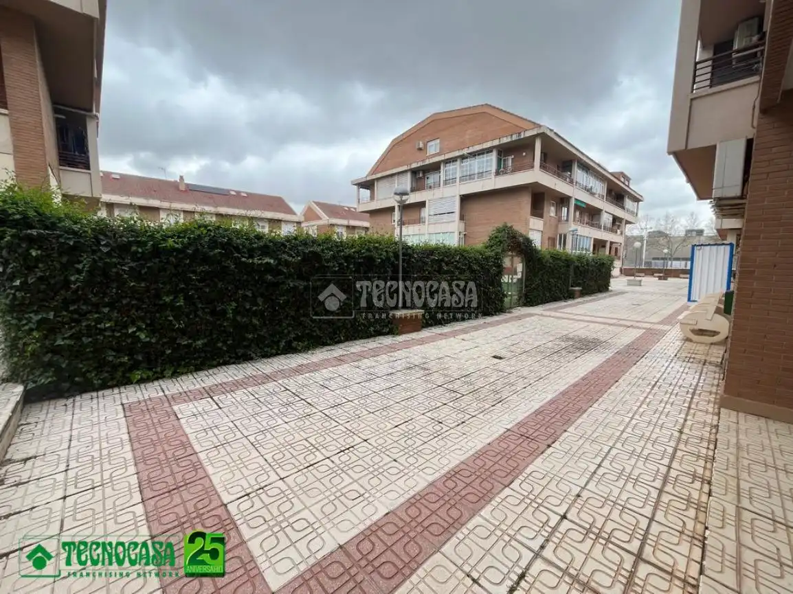 Vista exterior de Dúplex en venda en Ciudad Real