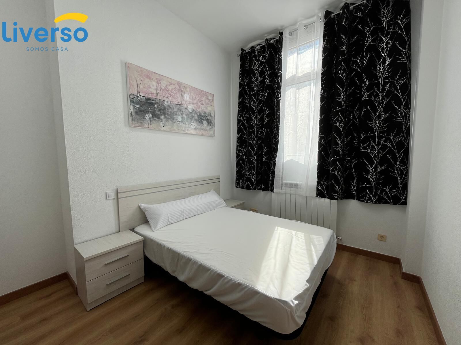 Bedroom of Flat to share in Burgos Capital  with Heating and Alarm