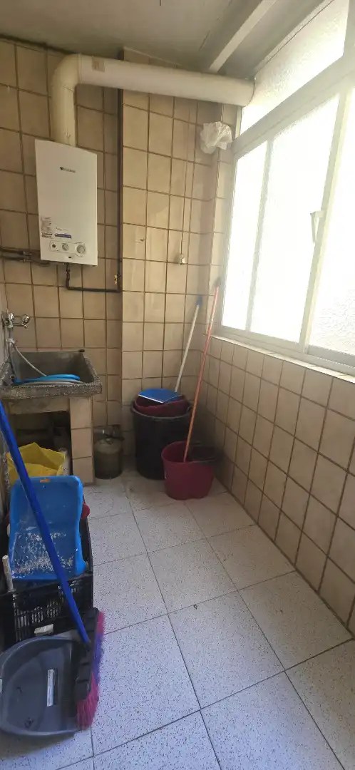 Wohnung mit Aufzug zum Verkauf in Avenida de la Constitución 9, imagen 2