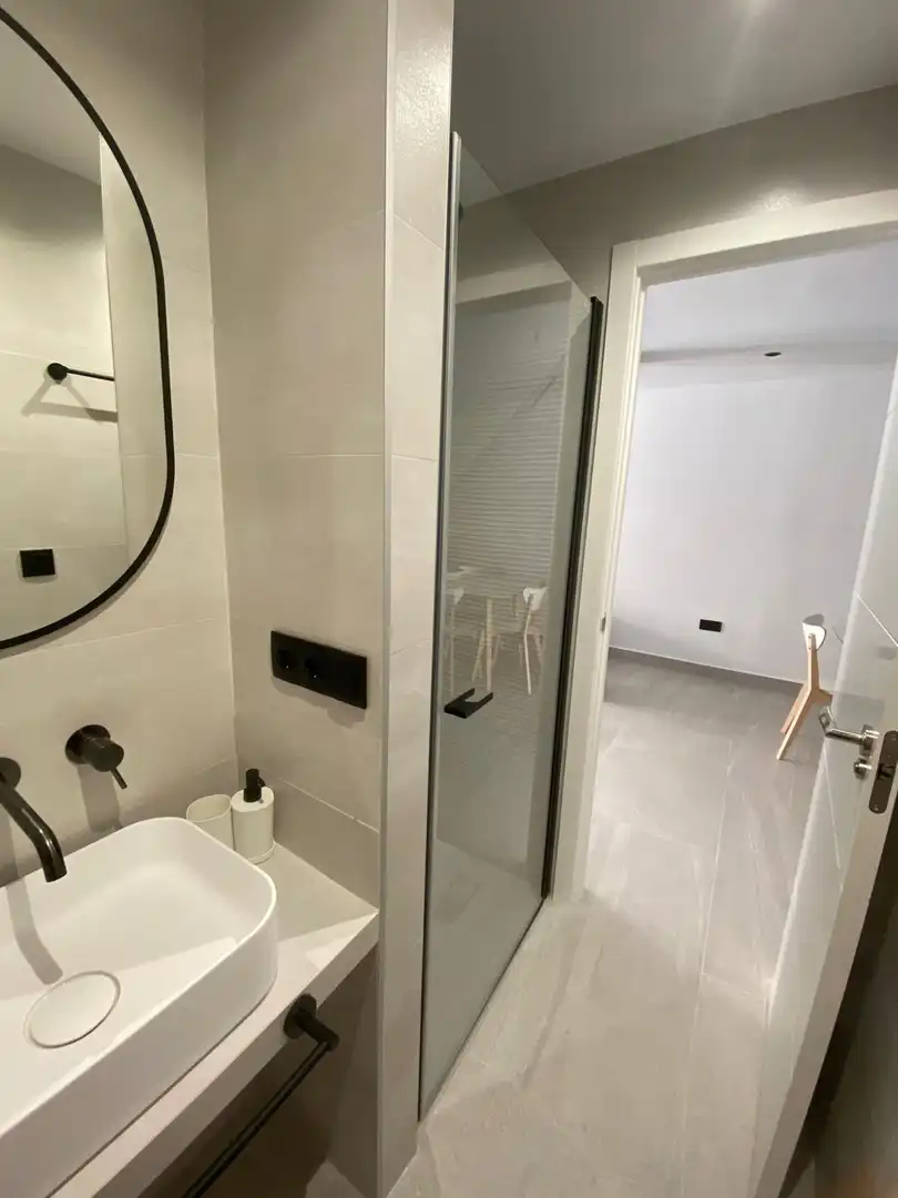 Bathroom of Flat for sale in Torrevieja  with Air Conditioner, Heating and Balcony