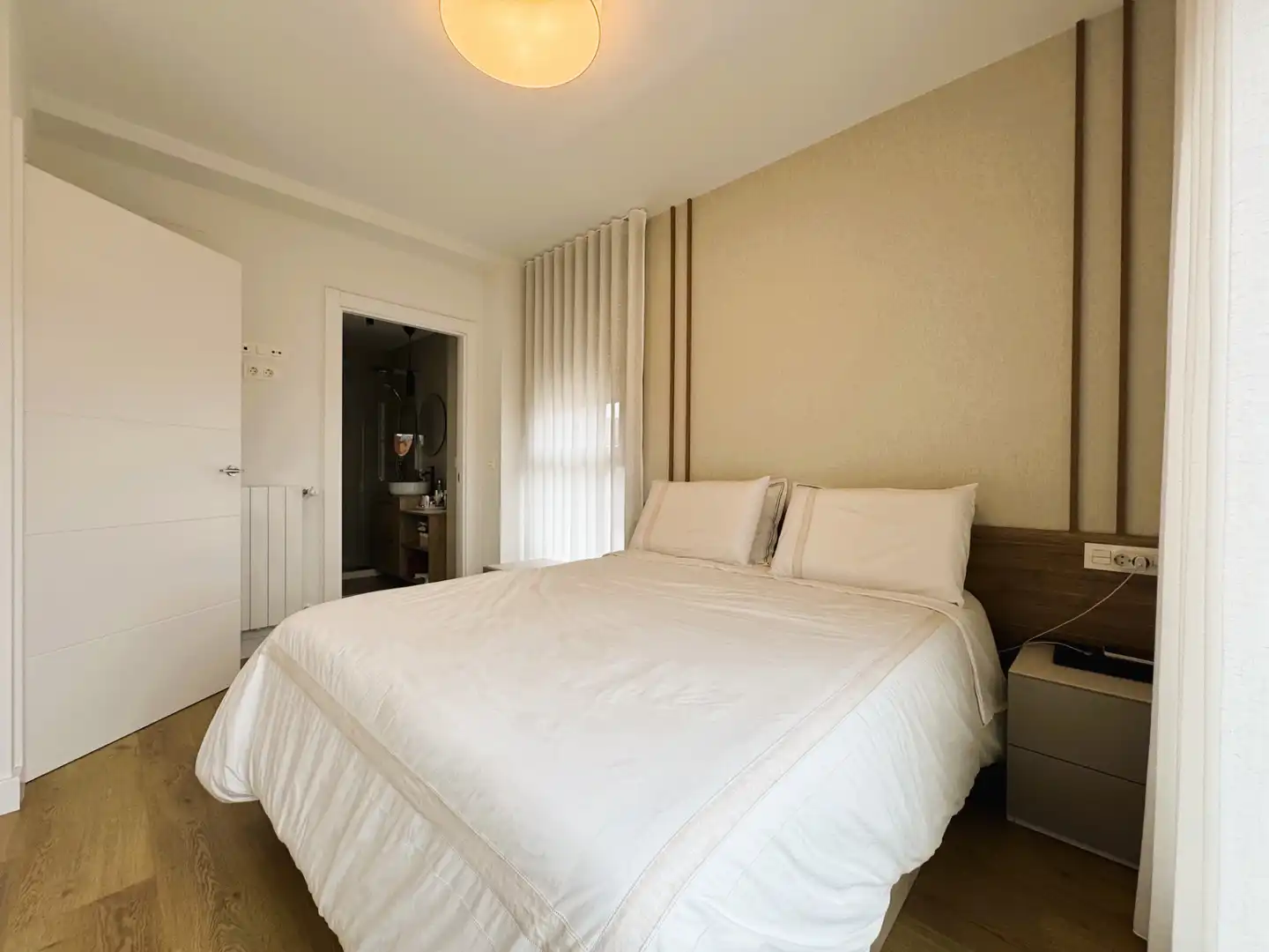 Habitación de Dúplex en venta en Getxo  con Aire acondicionado, Calefacción y Jardín privado