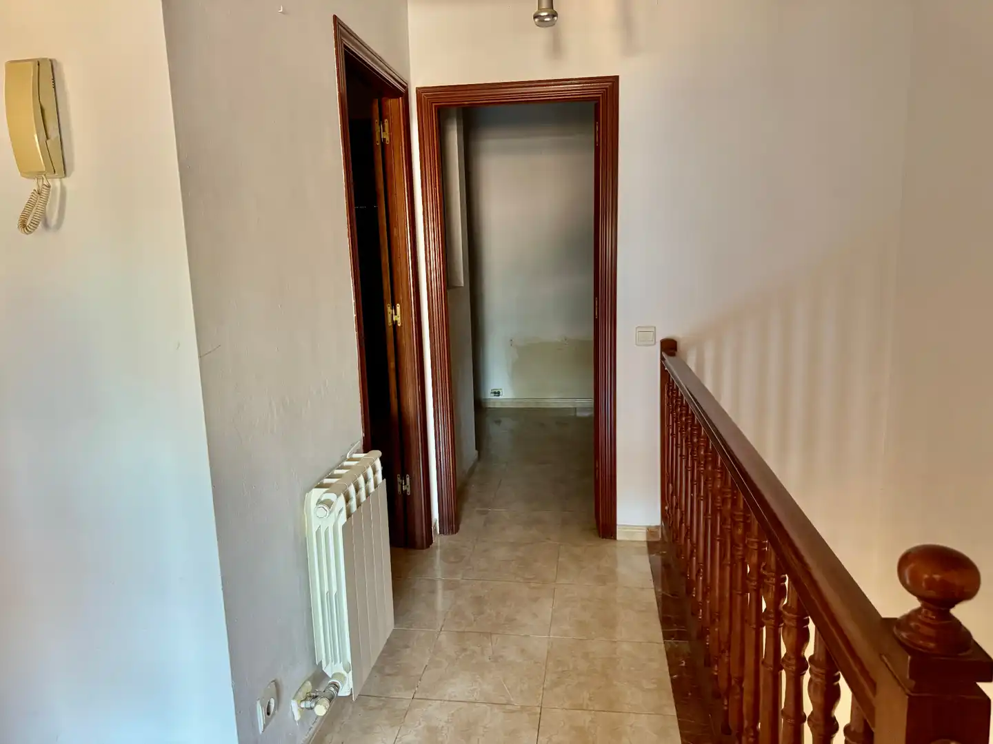 Einfamilien-Reihenhaus zum Verkauf in Calafell mit Heizung, Privatgarten und Terrasse