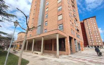 Exterior view of Flat for sale in Palencia Capital  with Balcony