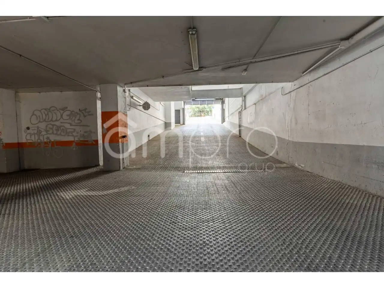 Parking de Garaje en venta en Vilanova i la Geltrú con Alarma