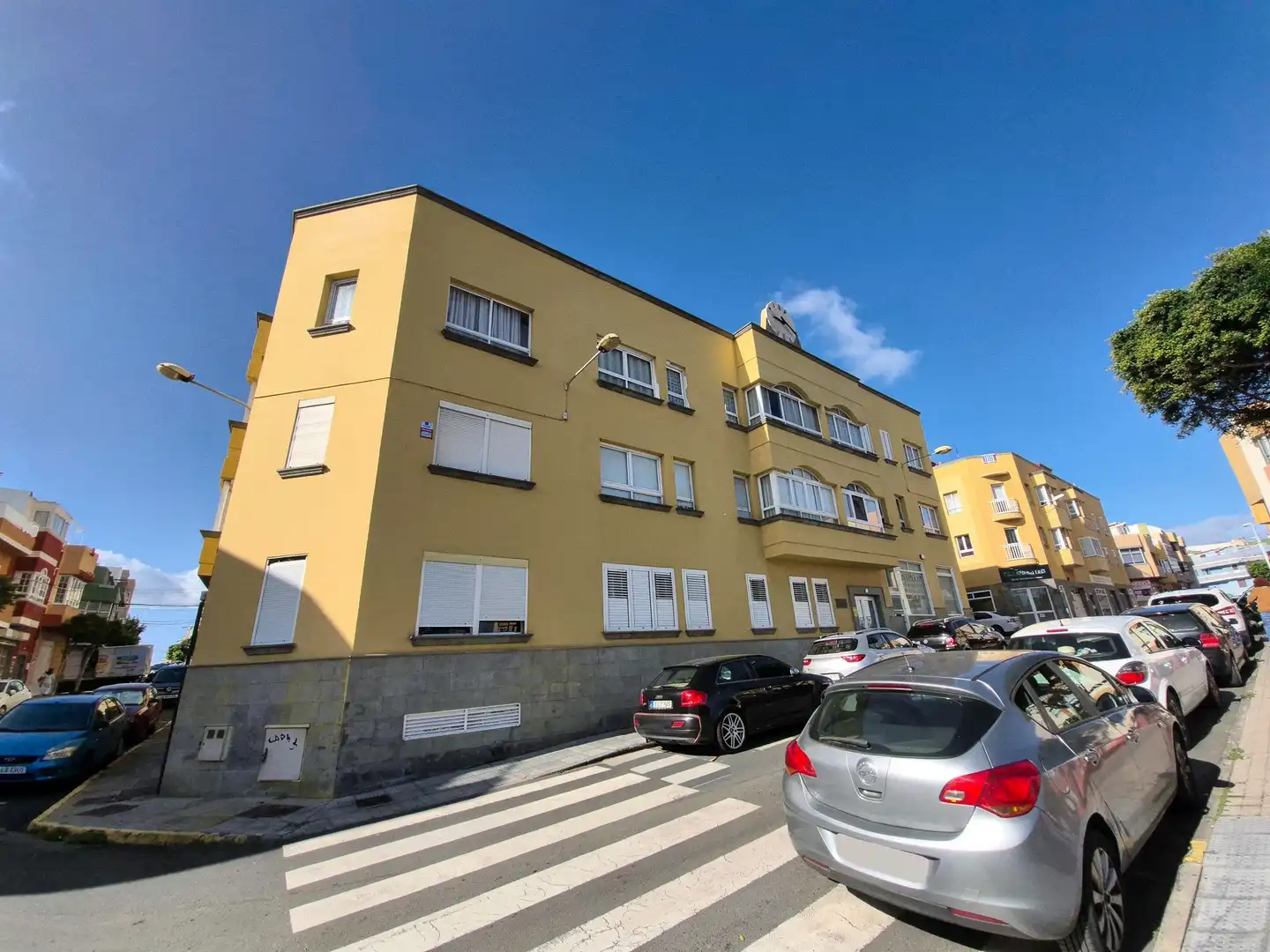Vista exterior de Piso en venta en Telde con Trastero
