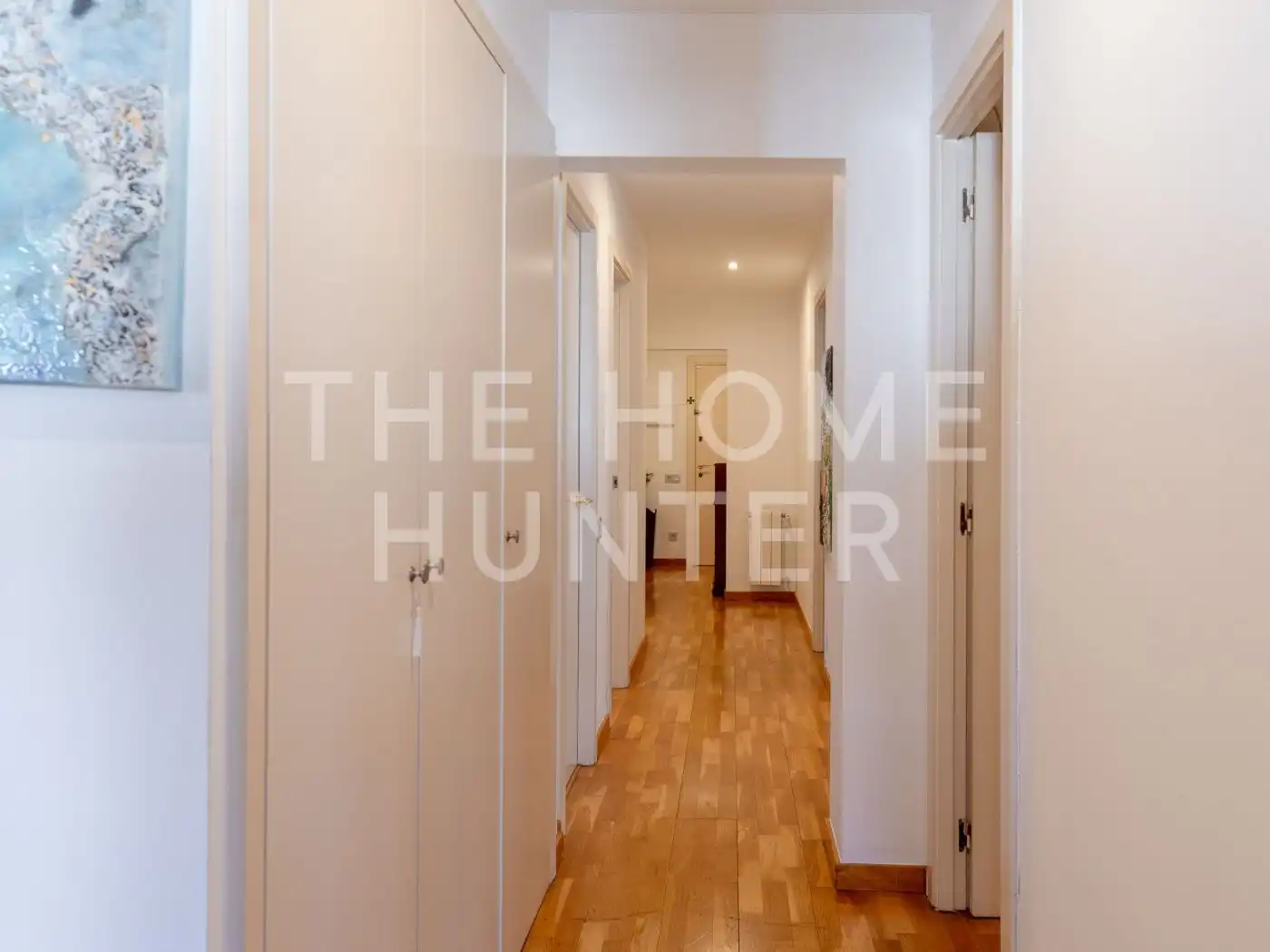 Flat for sale in Barcelona  with Air Conditioner and Heating