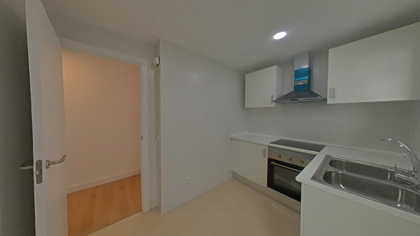 Cocina de Piso en venta en Girona Capital