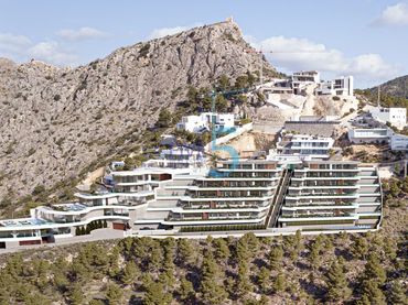 Pis amb piscina en venda a Maryvilla