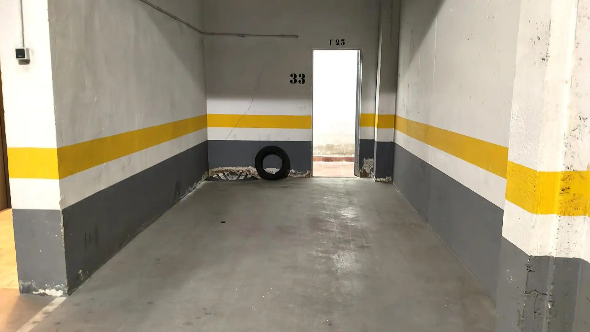 Aparcament de Pis de lloguer en Badajoz amb Calefacció, Terrassa i Traster