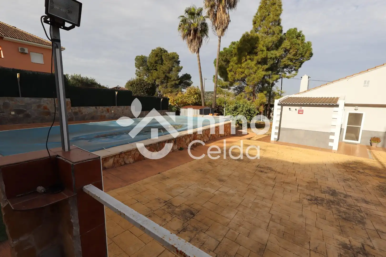 Piscina de Casa o chalet en venta en Chiva con Aire acondicionado, Calefacción y Jardín privado