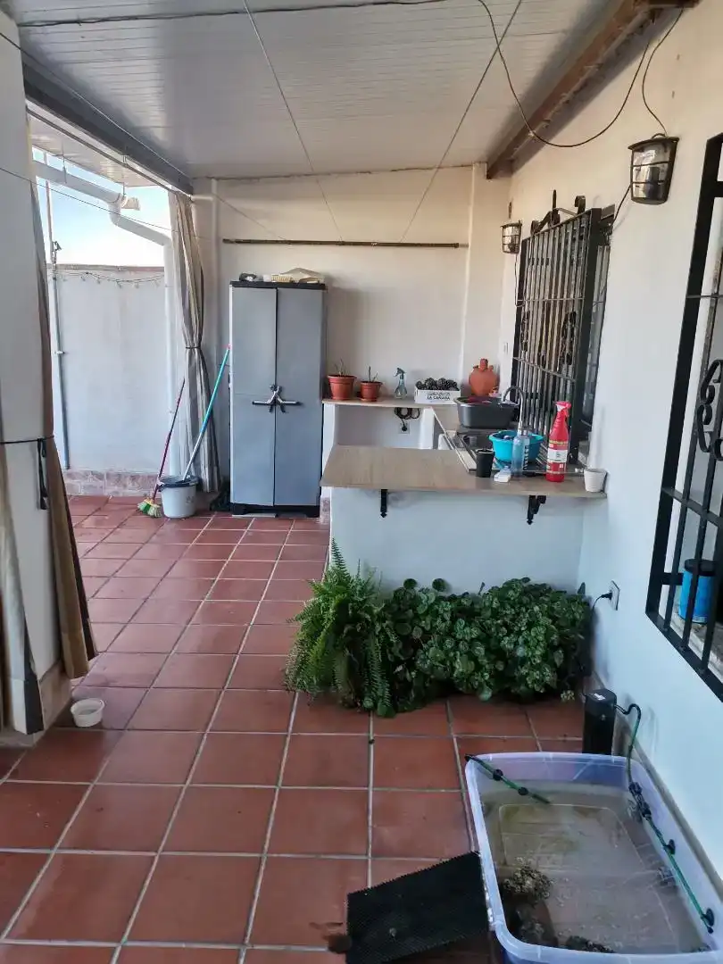 Cuina de Casa adosada en venda en  Córdoba Capital amb Aire condicionat