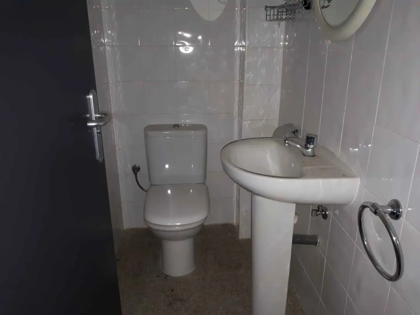 Bathroom of Industrial buildings for rent in Tàrrega