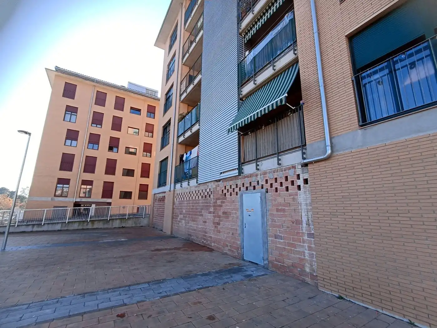 Business premises to rent in Plaça del Perú