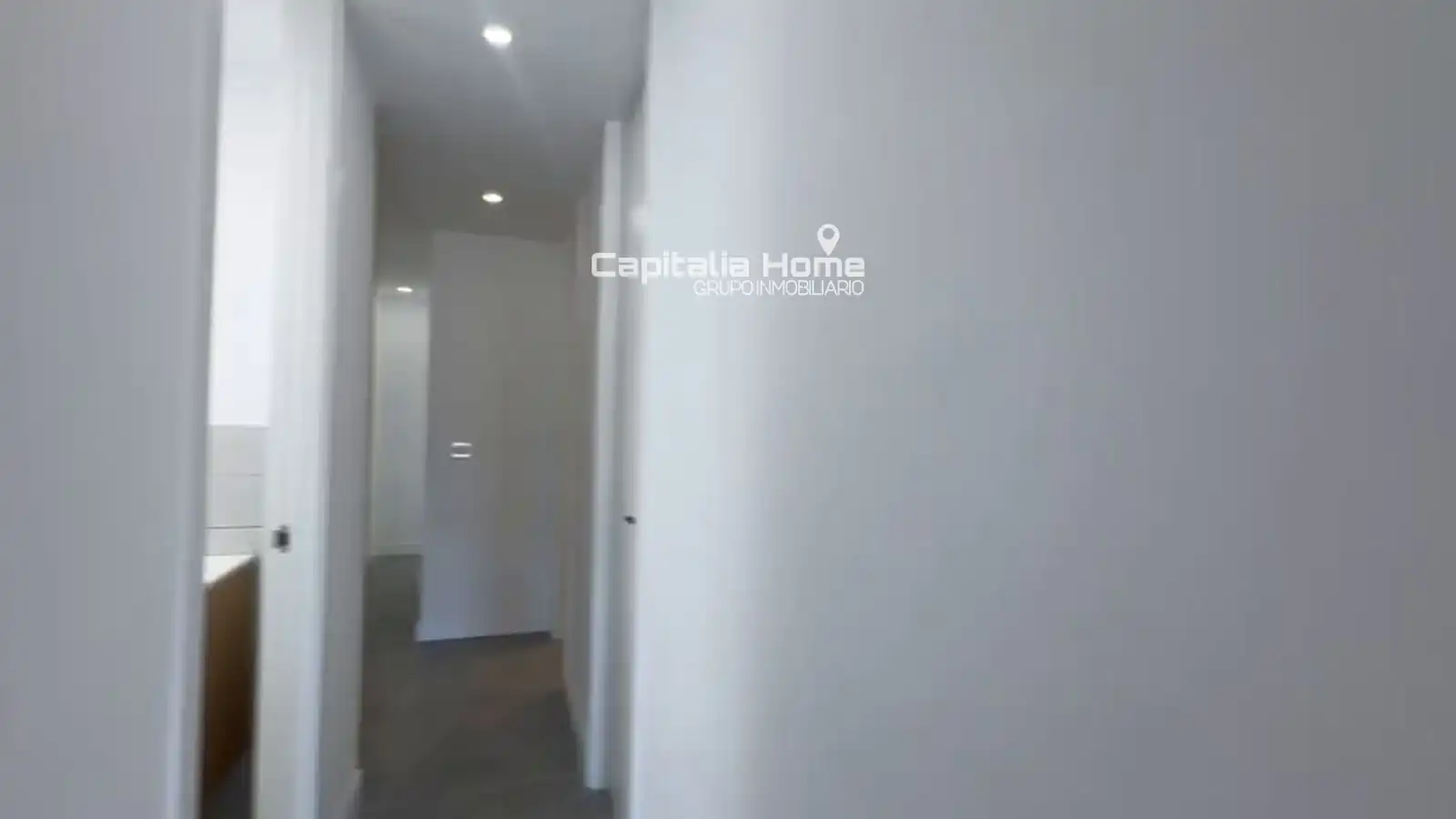 Attic for sale in Alcoy / Alcoi  with Terrace and Storage room