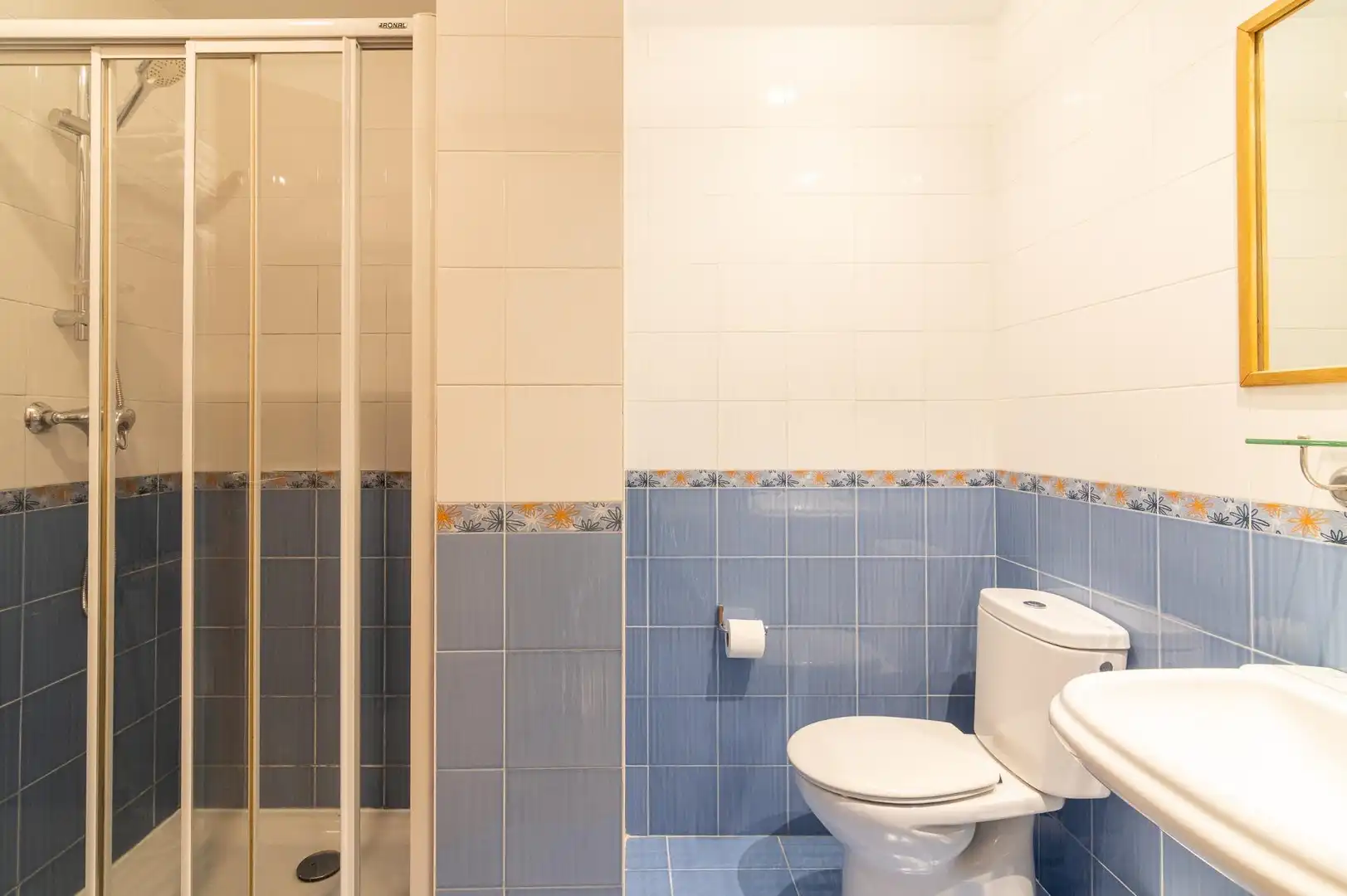 Badezimmer von Gebäude zum Verkauf in Aribe