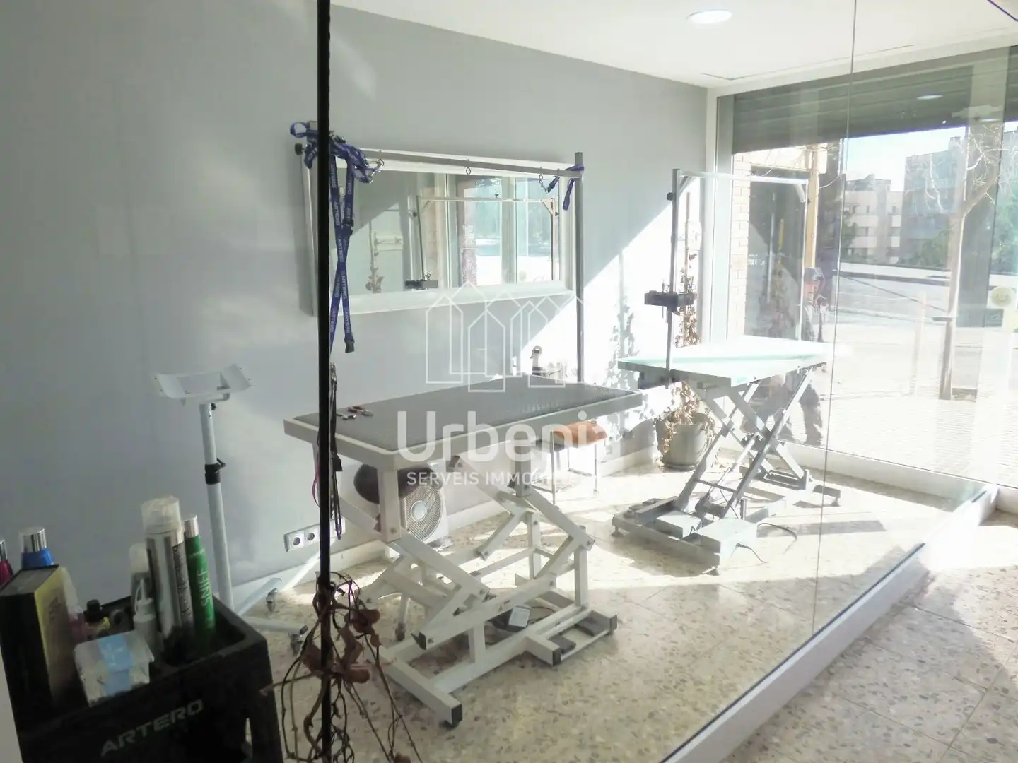 Vista exterior de Local en venta en Mataró con Aire acondicionado