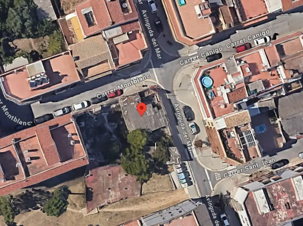 Terreny residencial en venda a Carrer Montblanc 1, imagen 4
