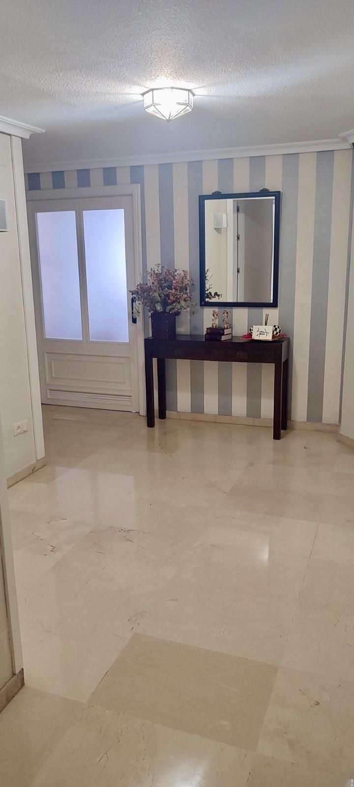 Flat for sale in  Córdoba Capital  with Air Conditioner, Heating and Parquet flooring