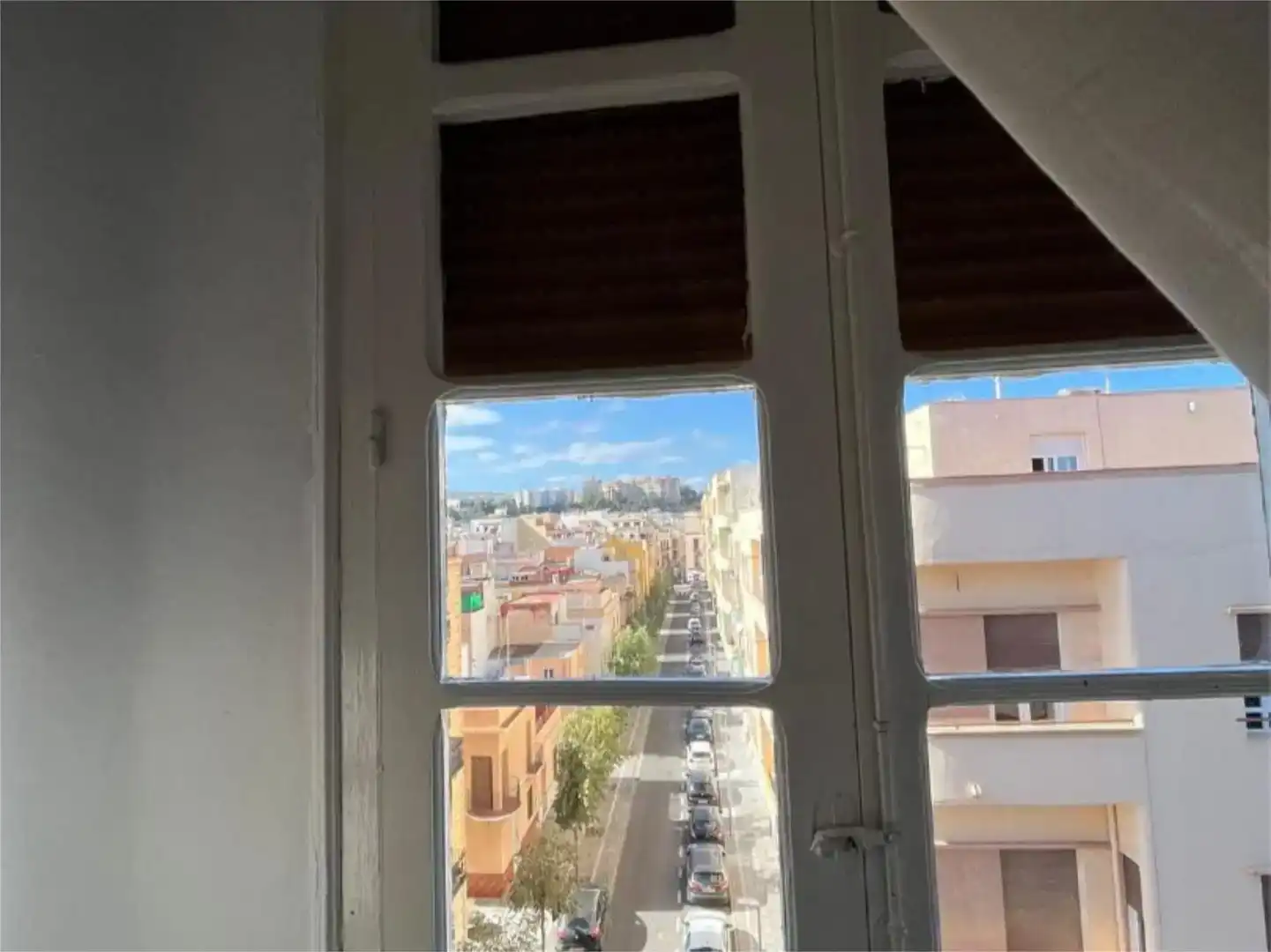 Vista exterior de Pis en venda en  Melilla Capital amb Balcó