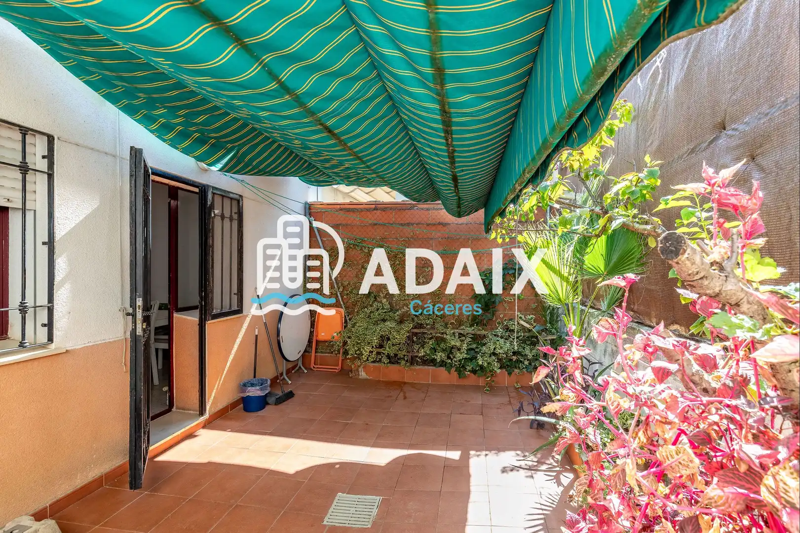 Terrace of Houses for sale in Cáceres  with Air Conditioner, Heating and Terrace