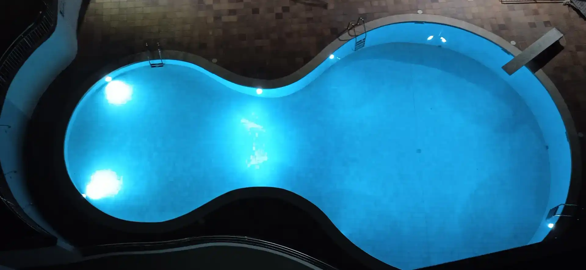 Piscina de Apartament en venda en Arenys de Munt amb Parquet, Traster i Moblat