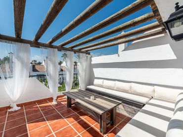 Reihenhaus mit Pool zum Verkauf in Urbanización Los Naranjos de Marbella 399