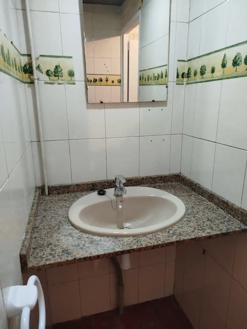 Bathroom of Commercial properties for rent in Tarragona