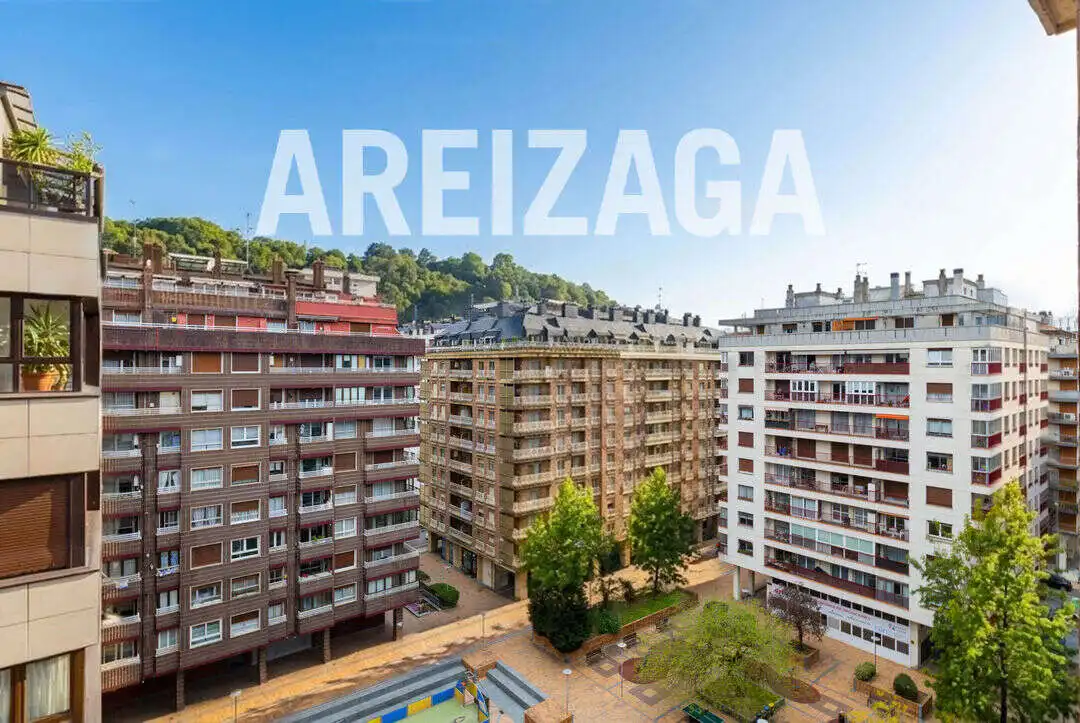 Pis amb terrassa en venda a Avenida Carlos I 30, imagen 7