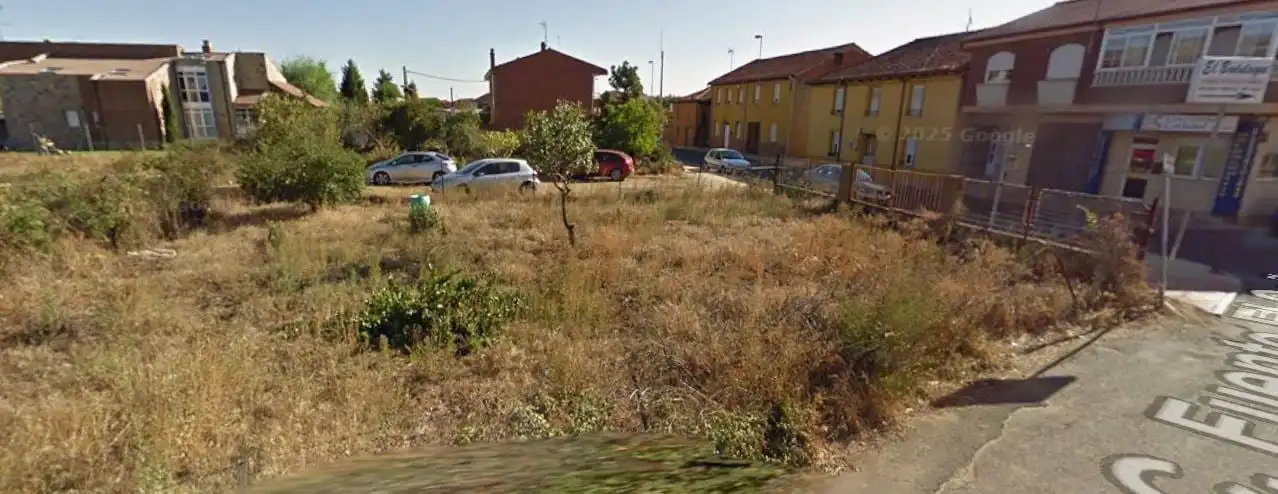 Terreni e lotti in vendita a Sariegos, imagen 3